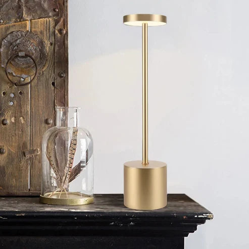 Tölthető Érintésvezérelt LED Asztali Lámpa – Praktikus és Modern Megvilágítás