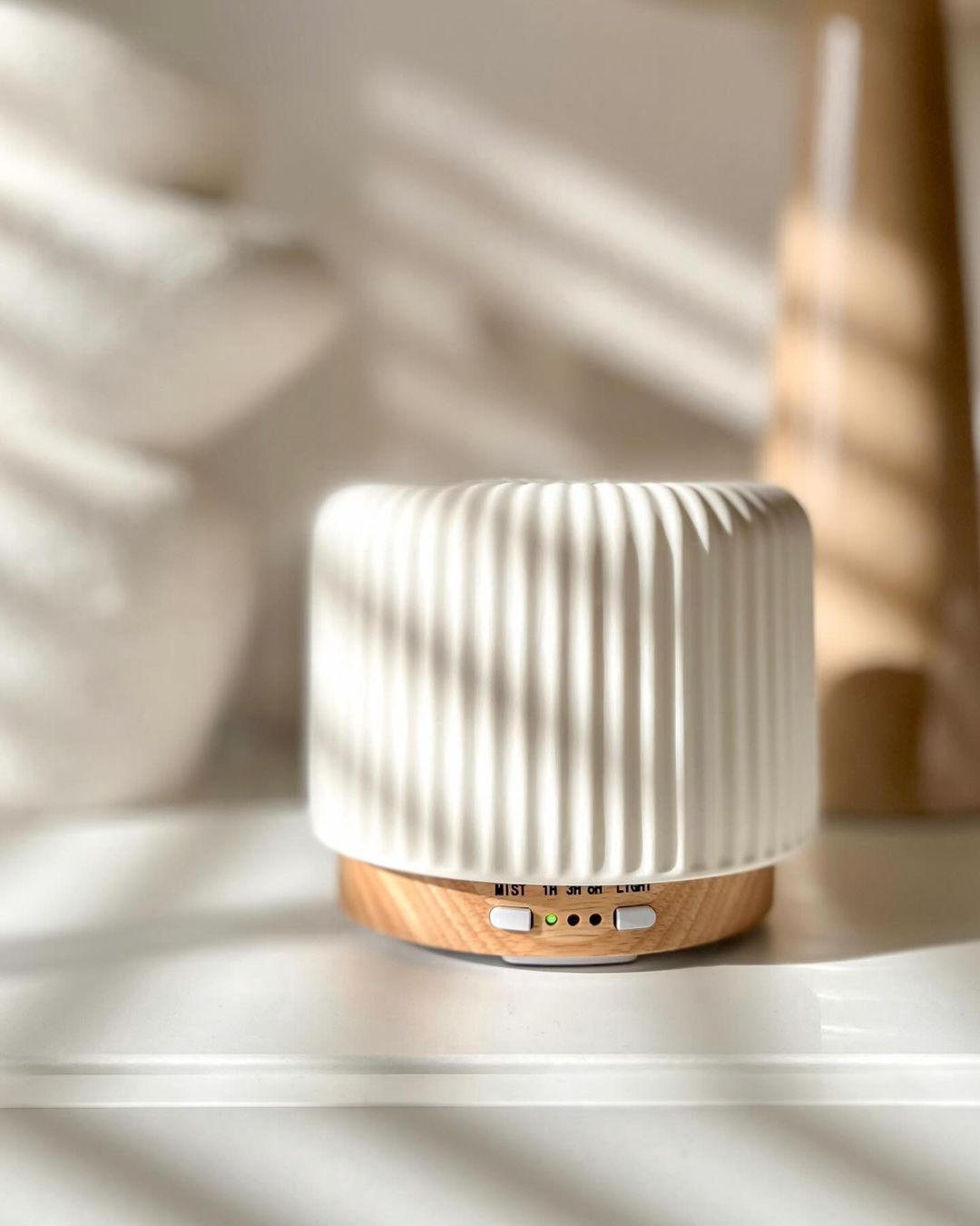 陶器製の香 diffuser – 優雅さと穏やかな雰囲気