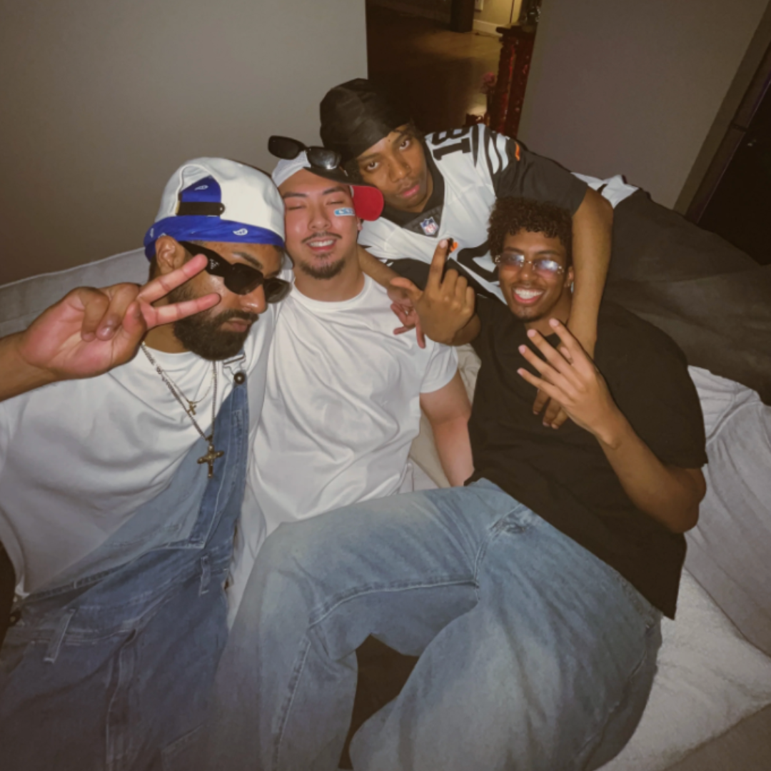 Retro kamera cyfrowa - klasyczny wygląd i jakość HD