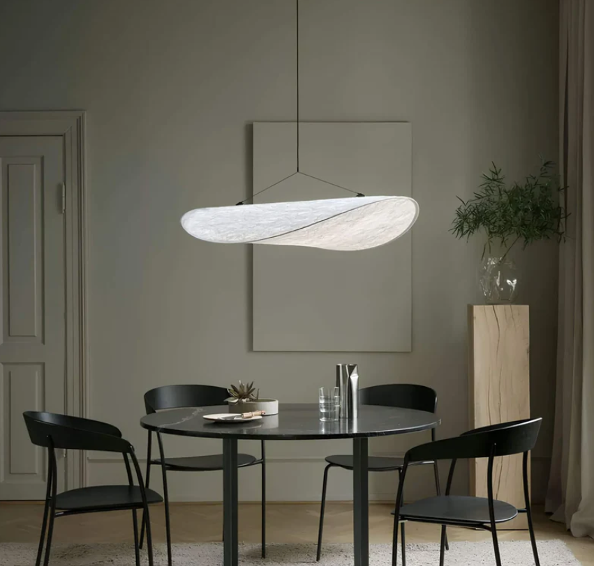 Käsintehty kattovalaisin – Luonnollinen ja aito eleganssi