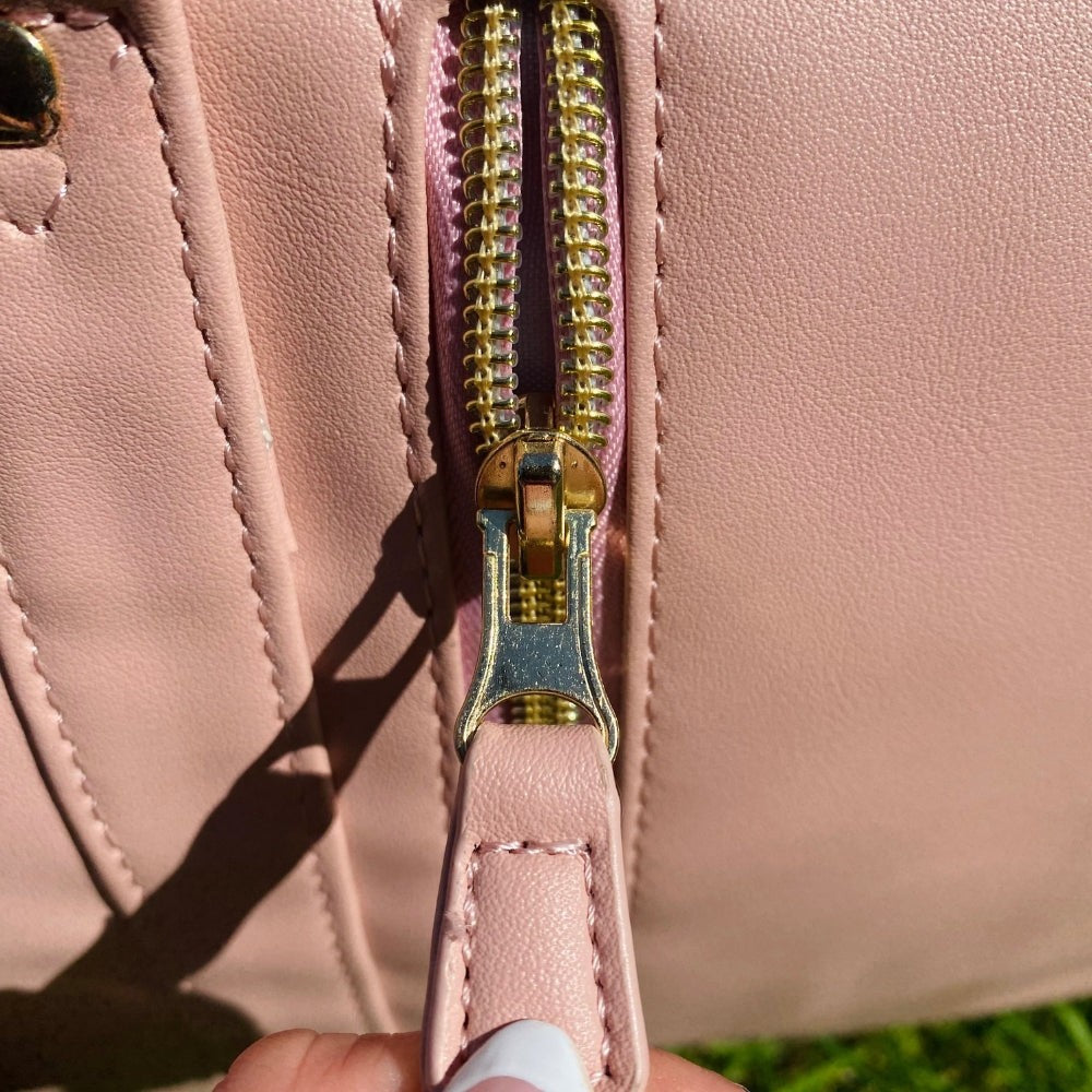 Sac De Voyage – Style Et Protection Contre La Pluie