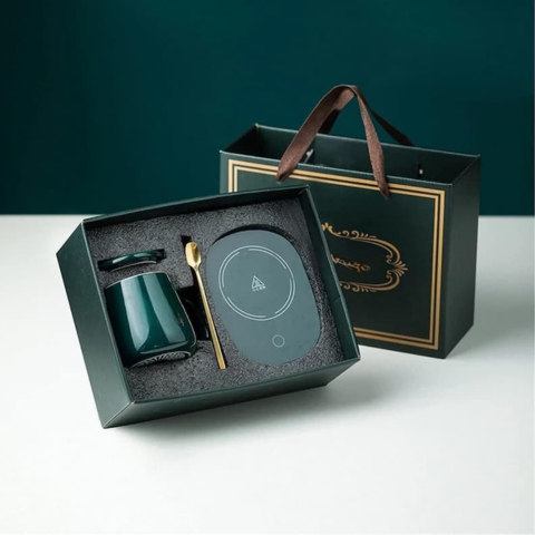 ספל חימום חשמלי — משקאות תמיד בטמפרטורה הנכונה