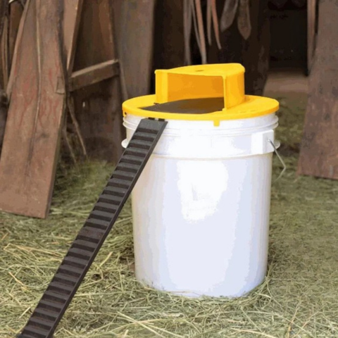 Ämpärin kannellinen hiirenloukku - automaattinen kontaktiton järjestelmä