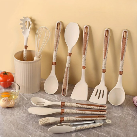 Silicone Cookware Set - Resistance, Flexibility & Modern Design