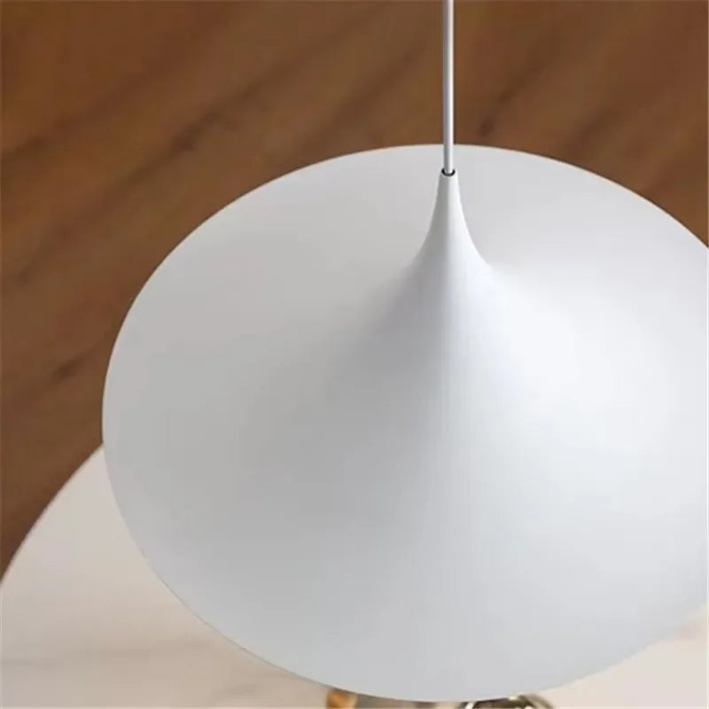 Lampe Suspendue Scandinave — Élégance Moderne Et Ambiance Douce