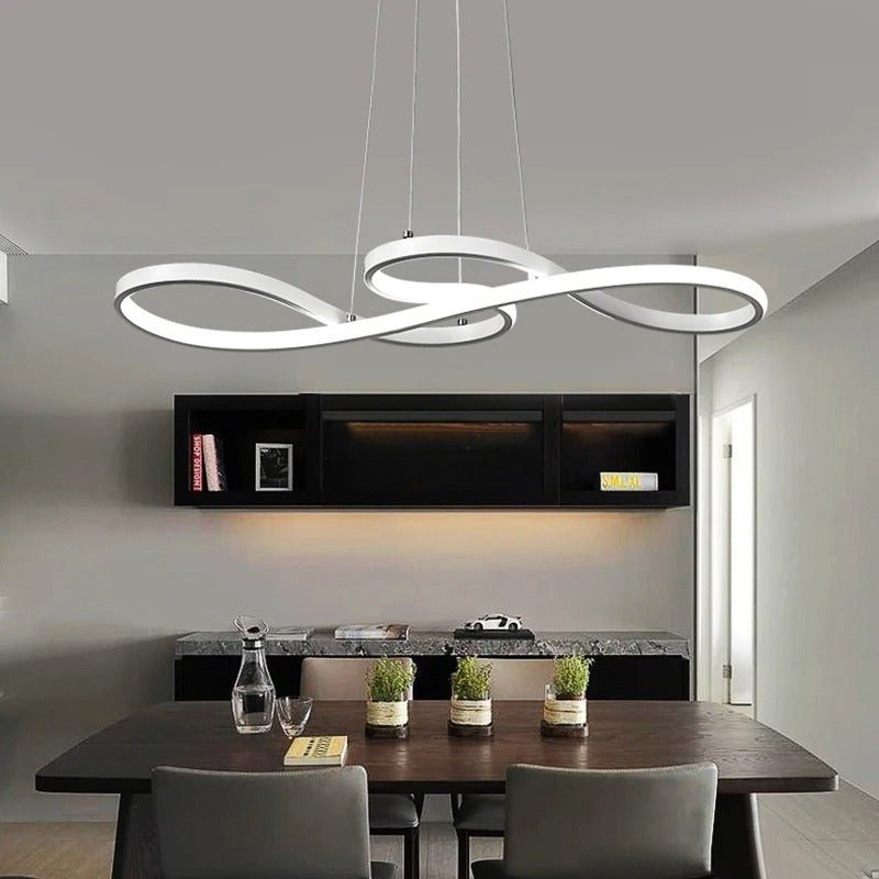 Moderna LED-hänglampa i ringar – Elegant och futuristisk design 