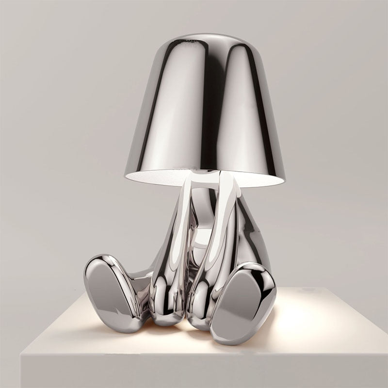 Moderne Bordlampe – Minimalistisk Eleganse og Mykt Lys 