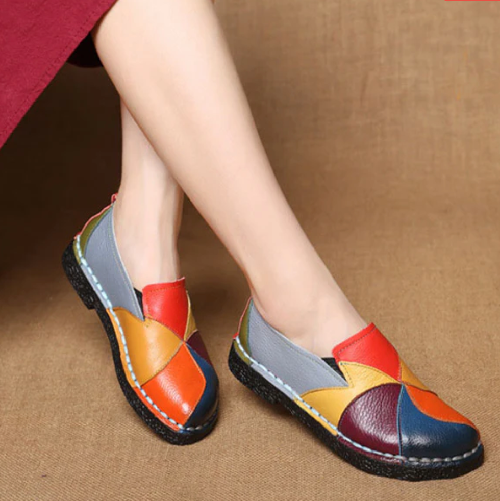 נעליים צבעוניות – סגנון צבעוני ואלגנטיות מחמיאה 