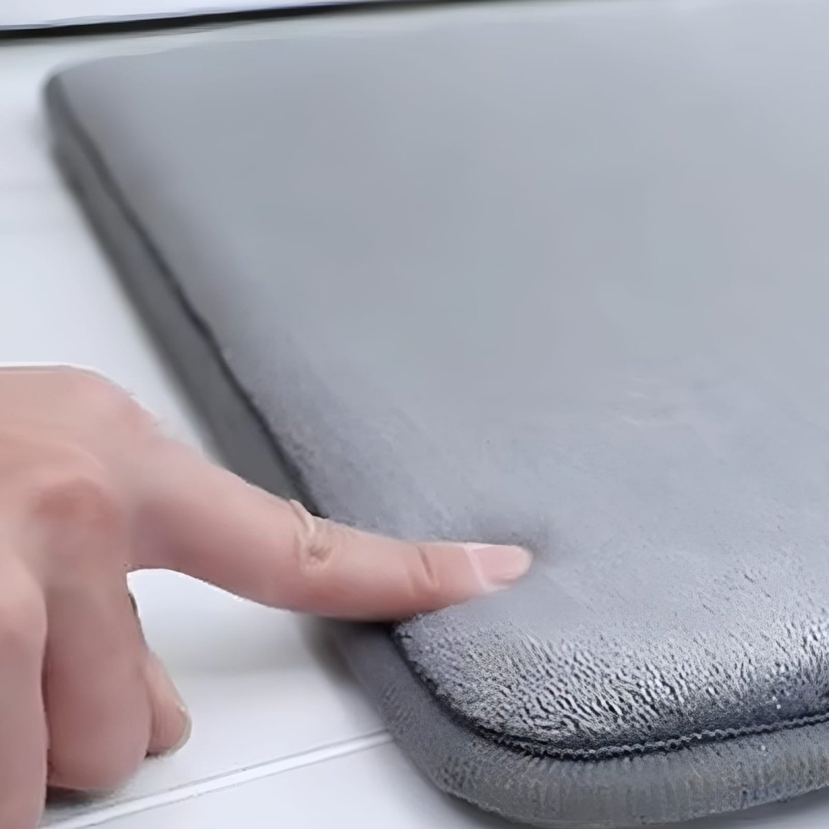 Super absorberende skridfast badevært - Komfort og daglig sikkerhed 