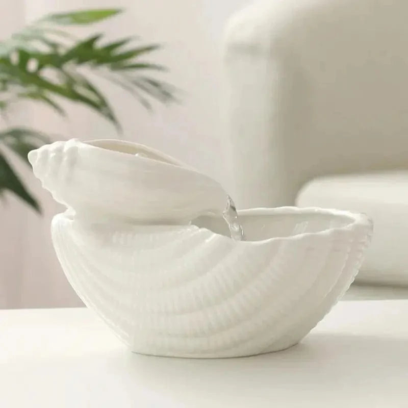 نافورة مياه للقطط من السيراميك – أناقة وترطيب نقي 