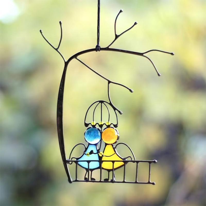 Κρεμαστή Διακόσμηση – Λαμπερές και Κομψές Αντανακλάσεις 