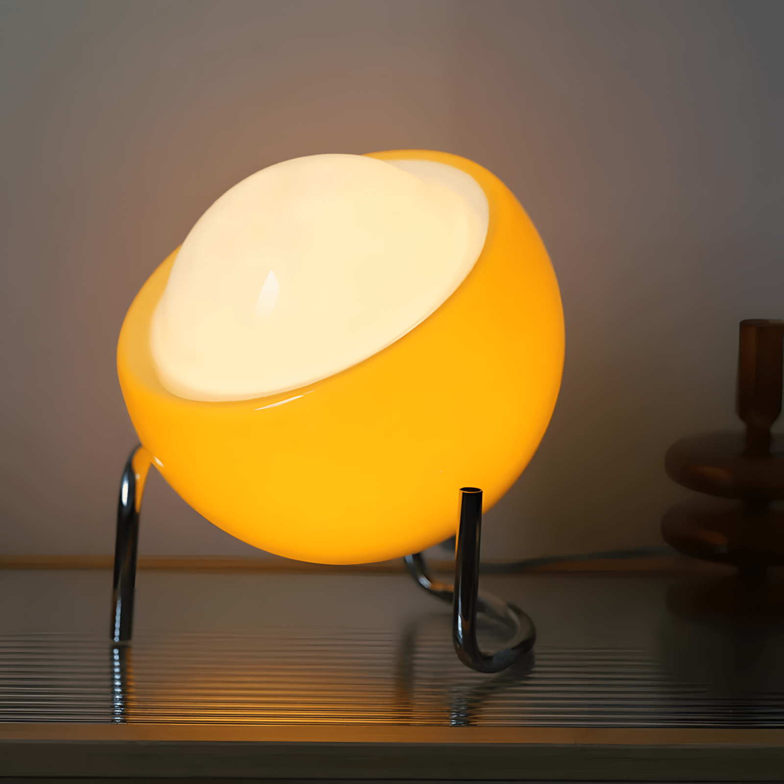 Lampe De Table Nordique – Élégance Et Simplicité