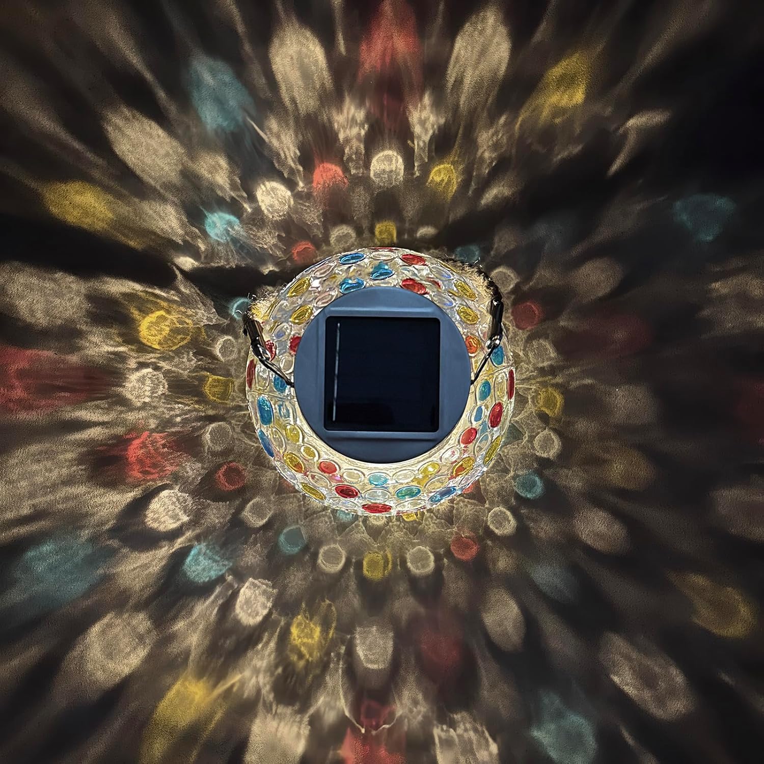 屋外用ソーラーランタン — ガラスの優雅さ 