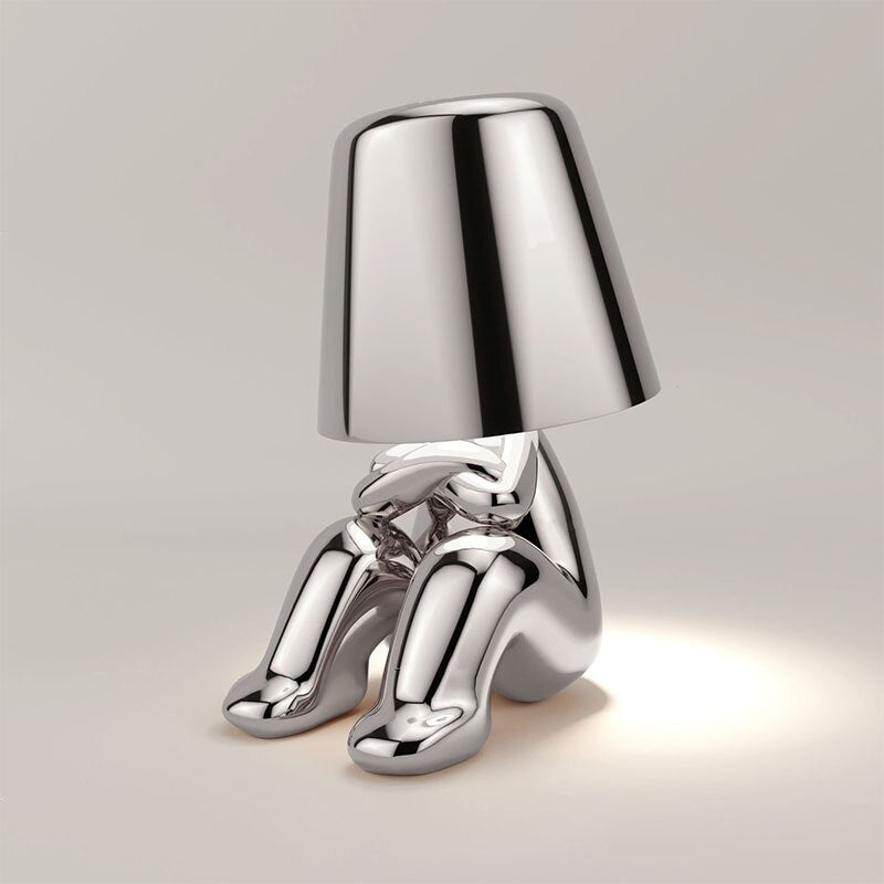 Moderne Bordlampe – Minimalistisk Eleganse og Mykt Lys 