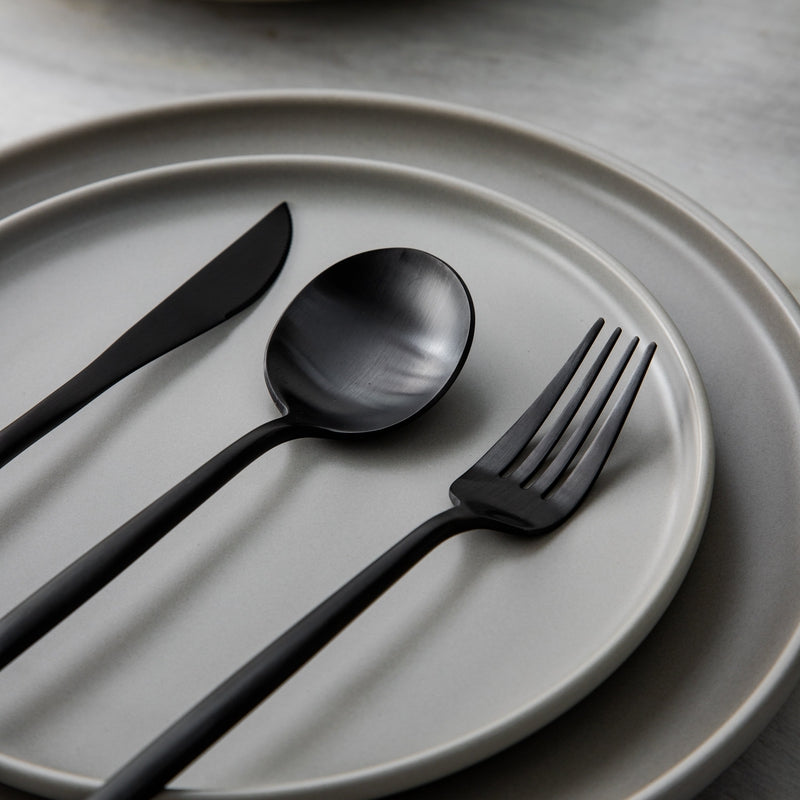 Cutlery Set – Sleek and Functional Style 