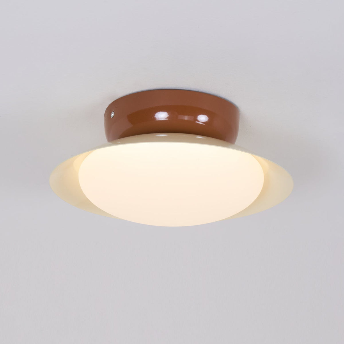 LED Round Ceiling Light - naturlig glød og diskret elegance