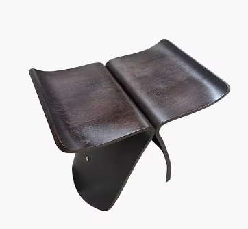 手作りのベンチ - 自然なスタイルと時を超えた快適さ 