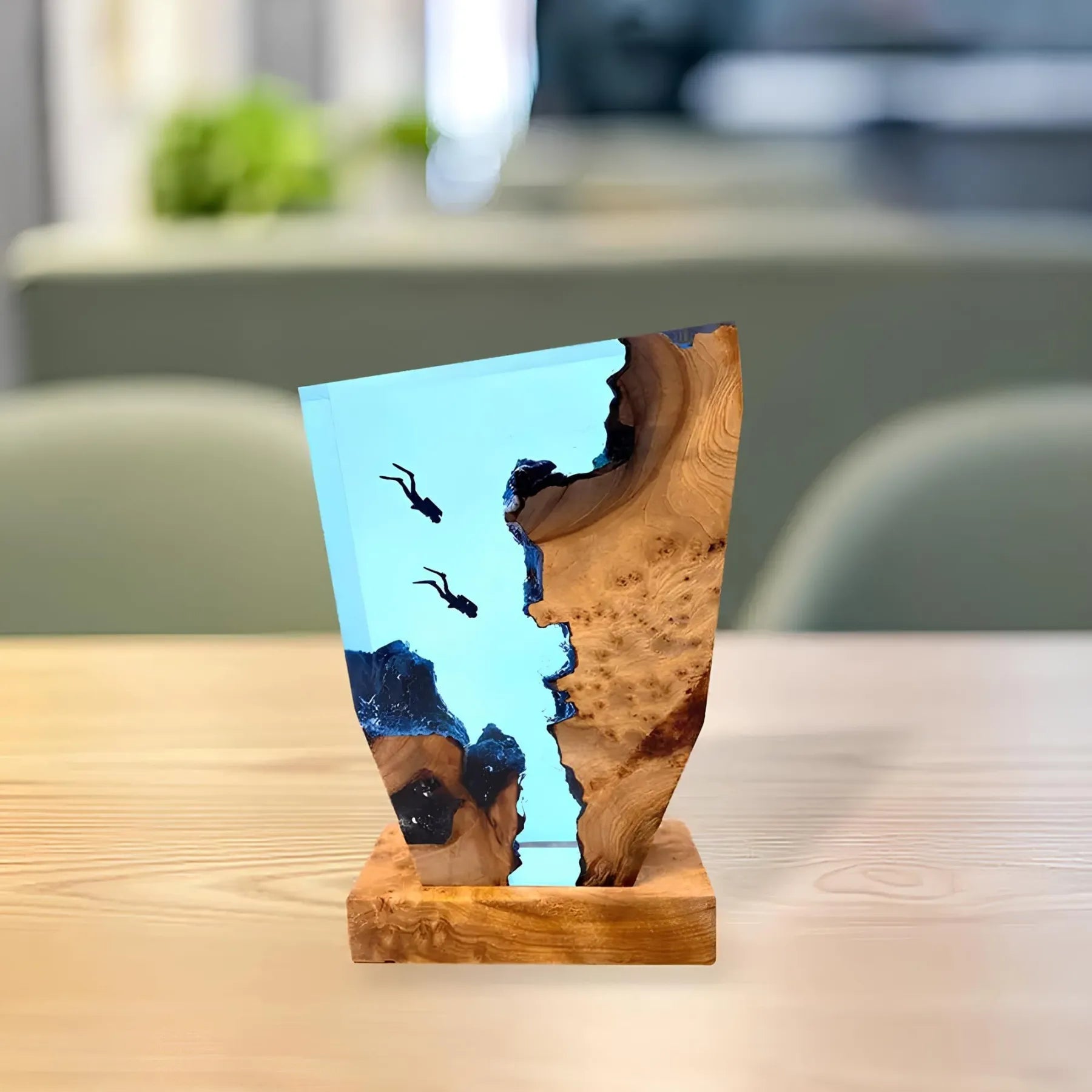 Lámpara de Mesa Oceánica – Decoración Lumínica Relajante 