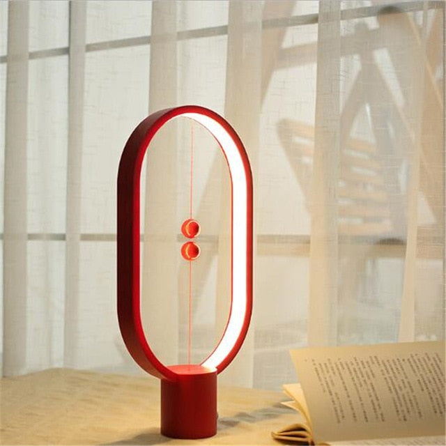 Lampada magnetica - Illuminazione versatile e fissaggio pratico
