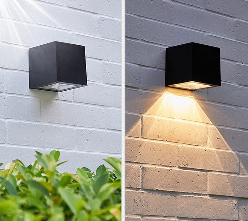 IP65 Ulkona käytettävä aurinkoseinävalaisin - Kestävä, ympäristöystävällinen valaistus