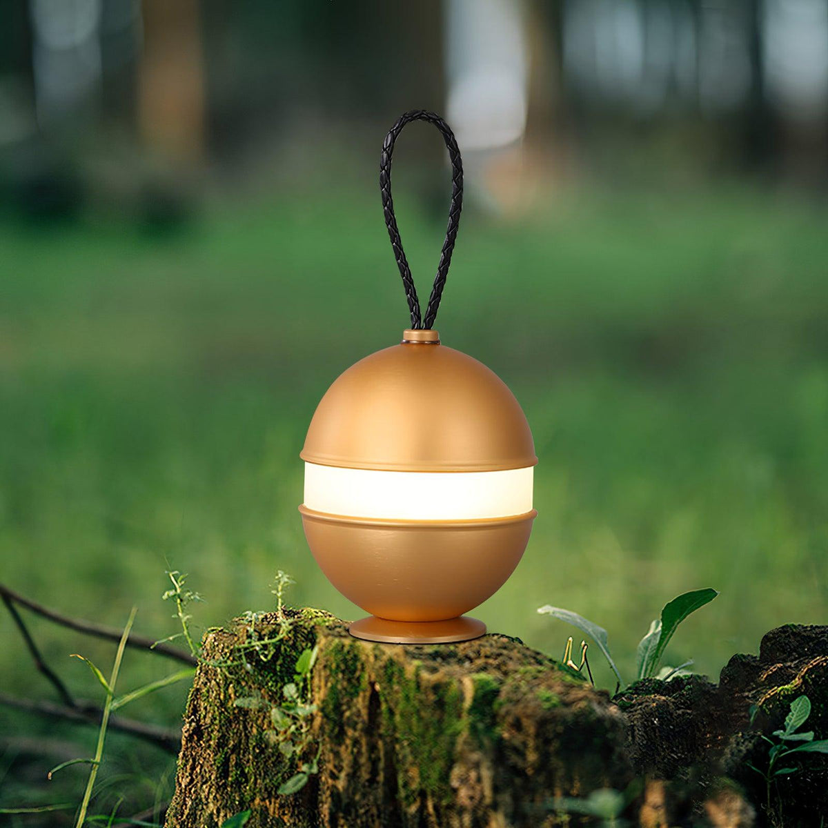 Genopladelig kuglelampe - elegant design og afslappende lys